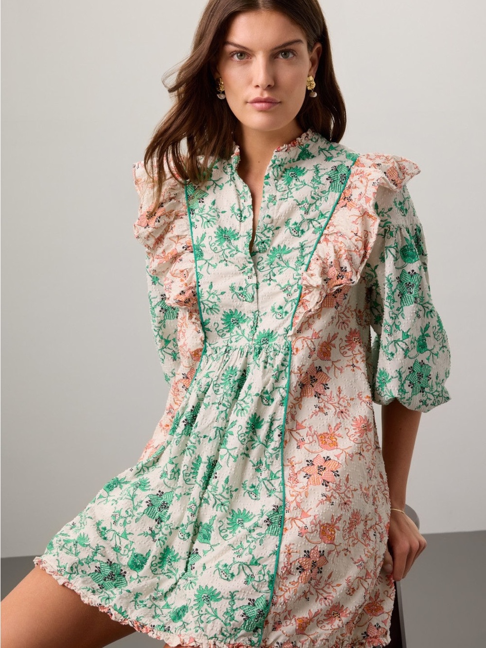 Erika Babydoll dress Hofman Copenhagen Floral Ruffle in Green & Peach